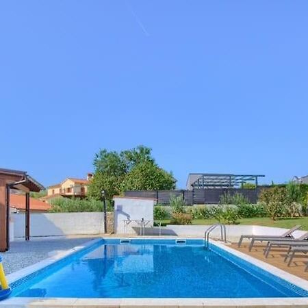 PUY Villa John מראה חיצוני תמונה