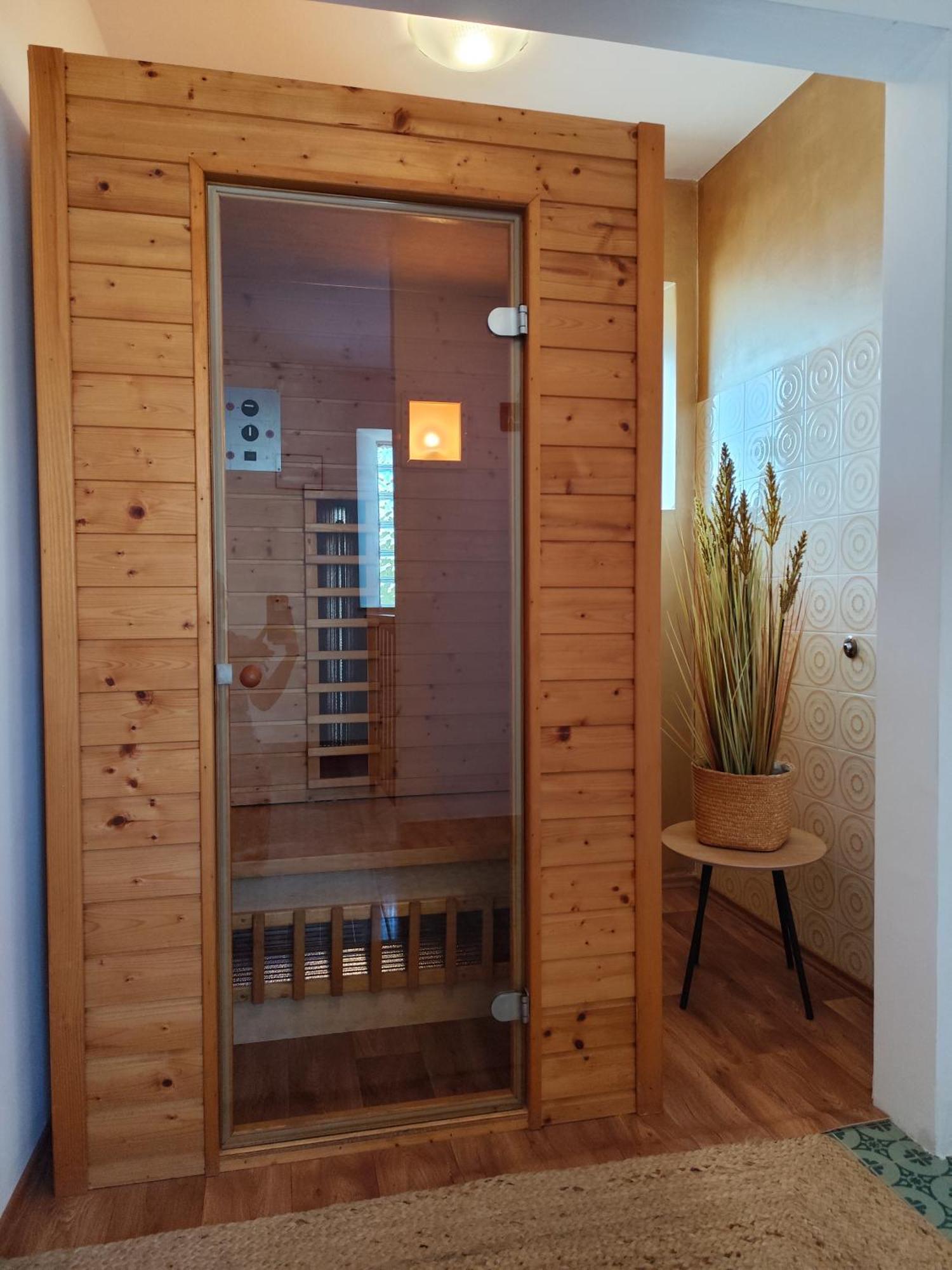 PUY Villa John מראה חיצוני תמונה